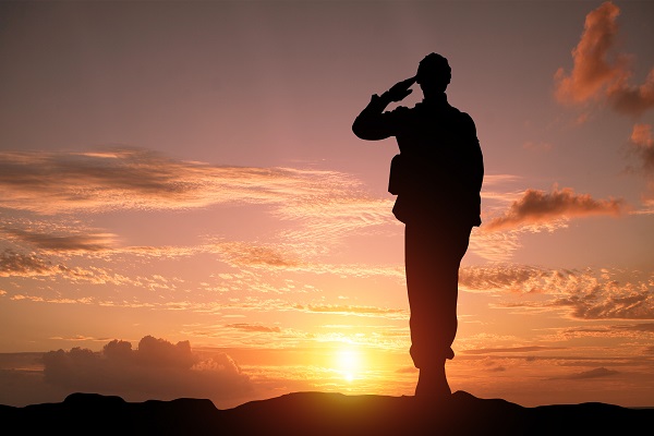 走訪慰問送關(guān)懷，情暖退役軍人心